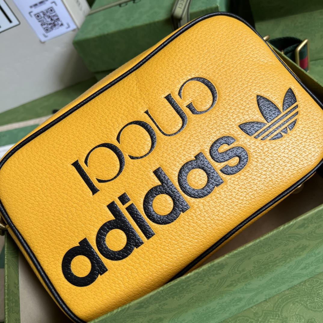 adidas-x-gucci-small-shoulder-bag-2873_16843958905-1000