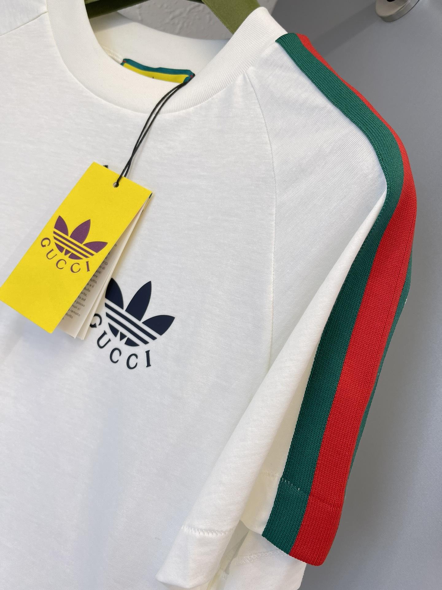 adidas-x-gucci-t-shirt-with-trefoil-print-2834_16844986228-1000