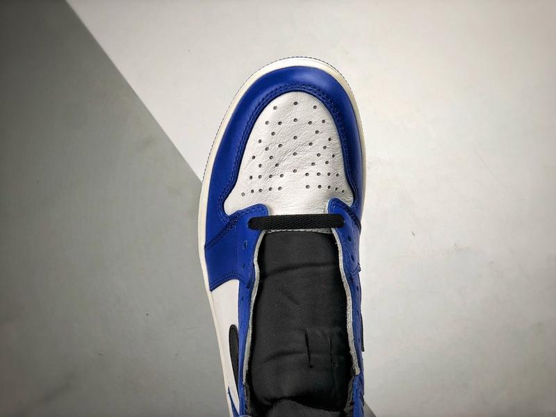 air-jordan-1-retro-high-og-game-royal-1065_16843926123-1000