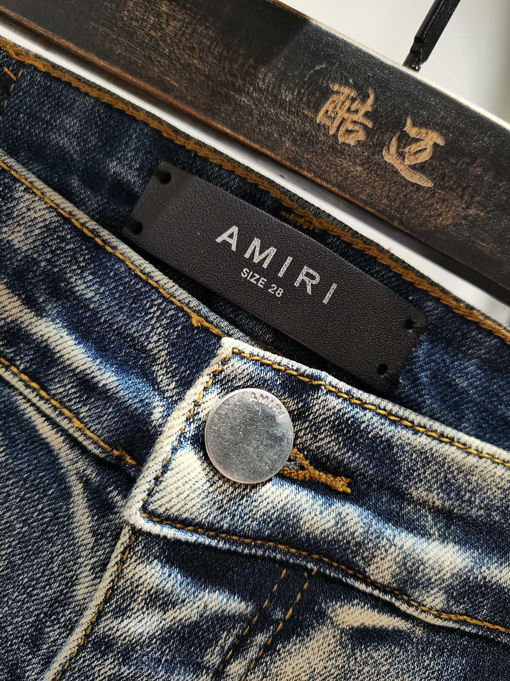 amiri-jeans-1326_16843937219-1000