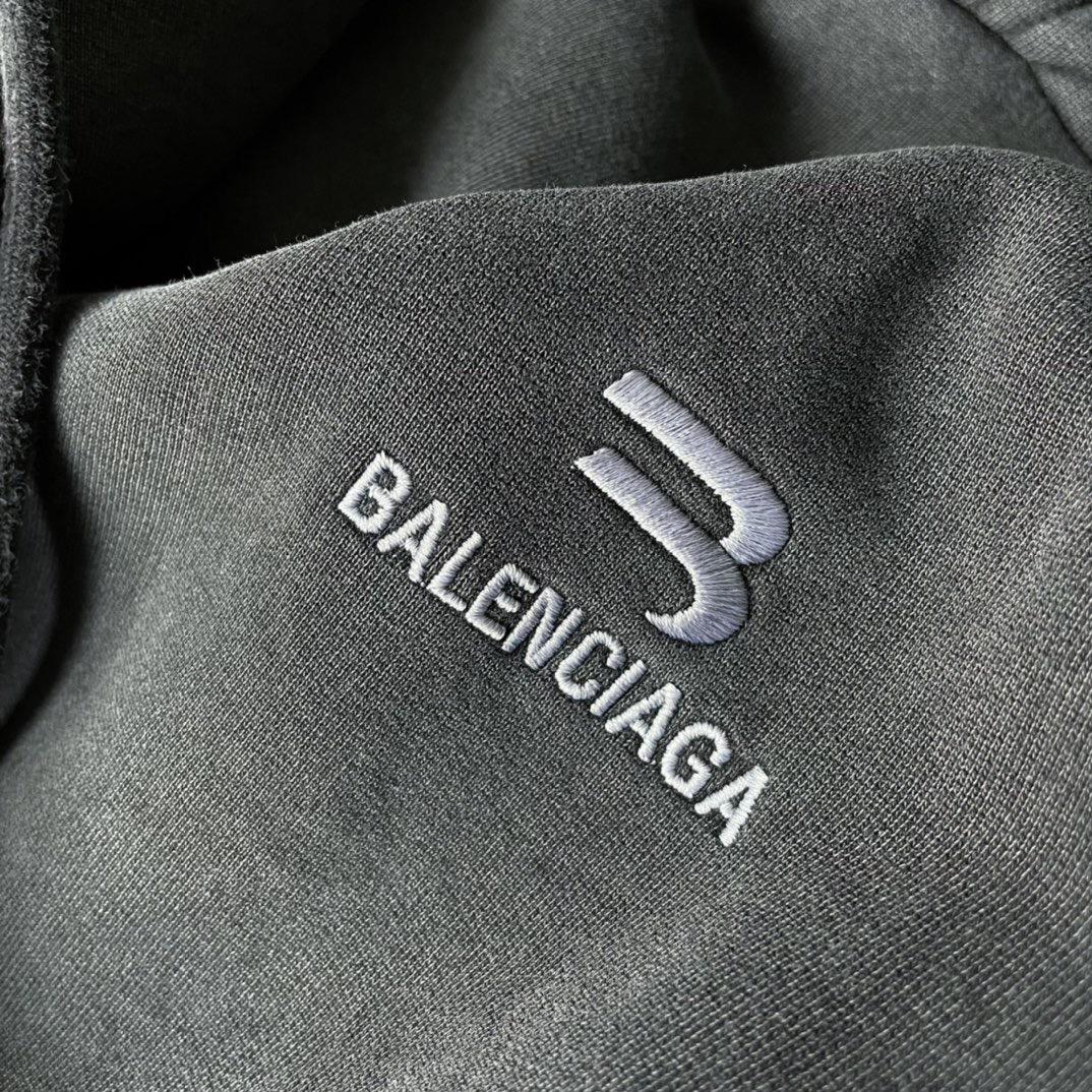 balenciaga-hoodie-medium-6620_16845014116-1000