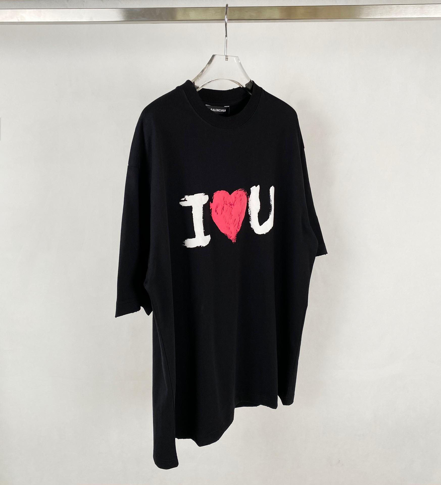 balenciaga-t-shirt-269_16844970734-1000