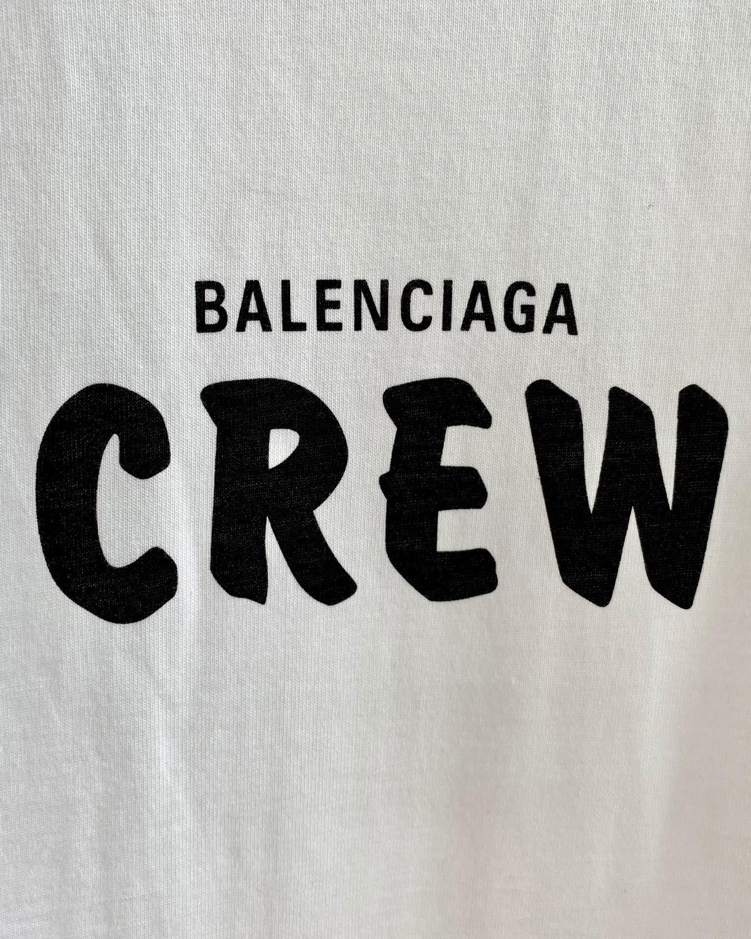 balenciaga-t-shirt-275_16844970885-1000