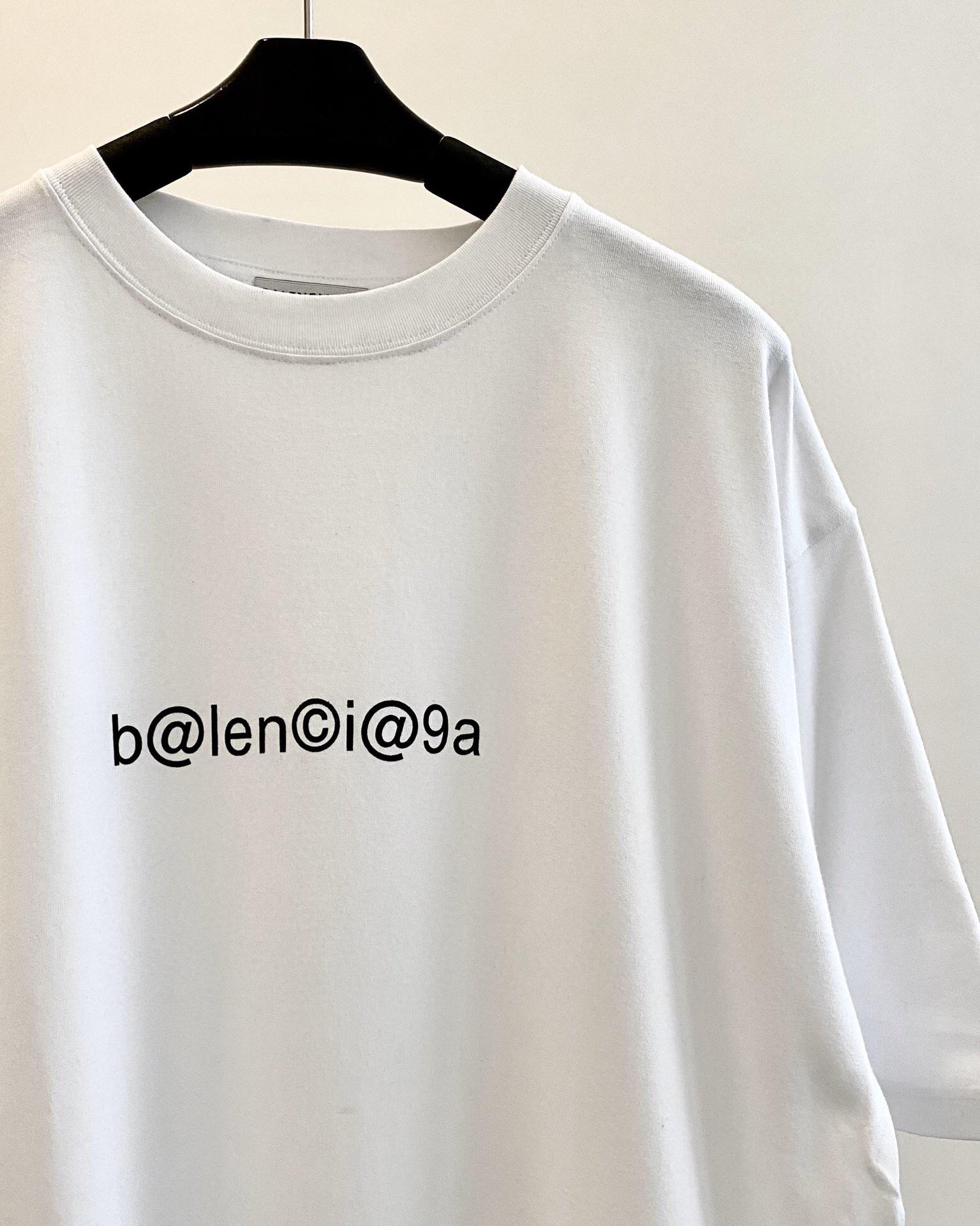 balenciaga-t-shirt-293_16844971346-1000