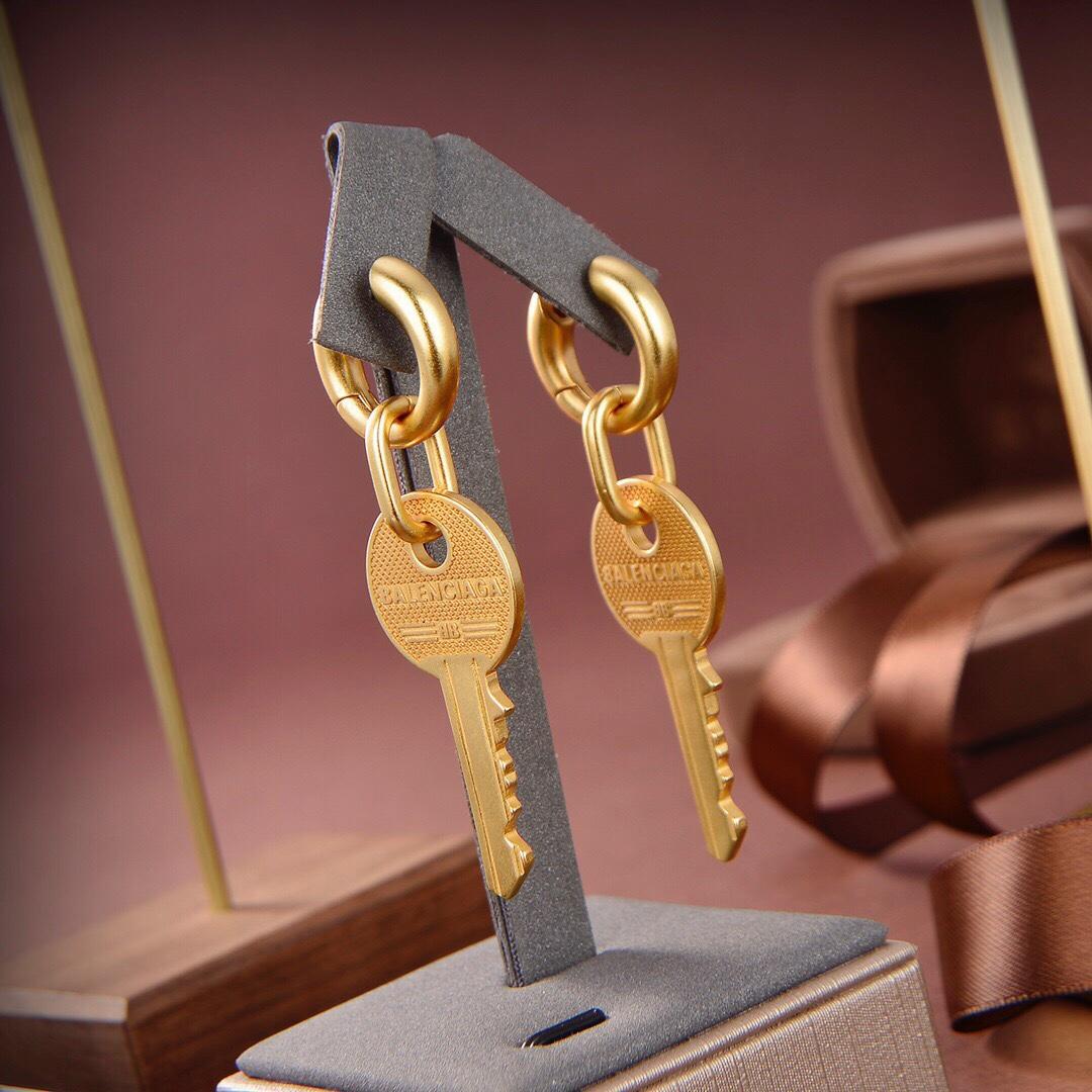bb-key-earrings-6910_16844043944-1000