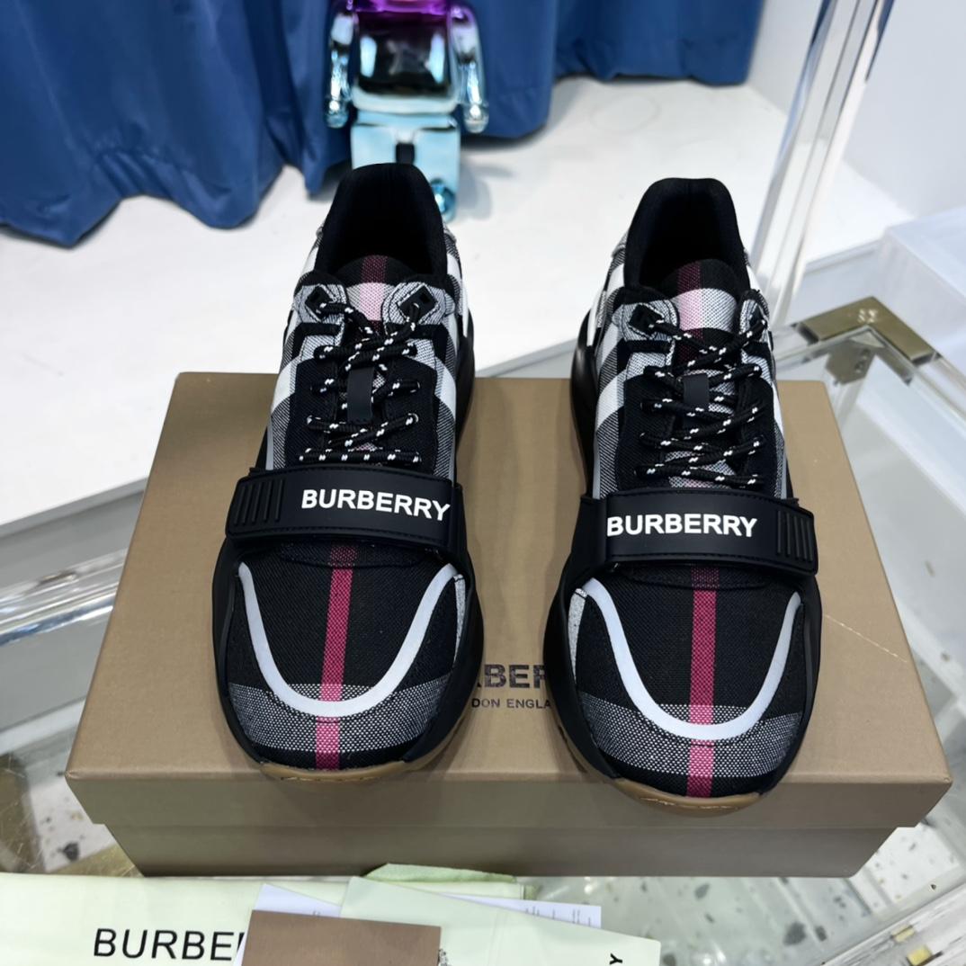 burberry-vintage-arthur-sneaker-6306_16844030044-1000
