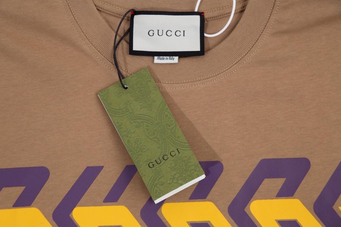 cotton-jersey-t-shirt-with-gucci-print-4591_16845002535-1000