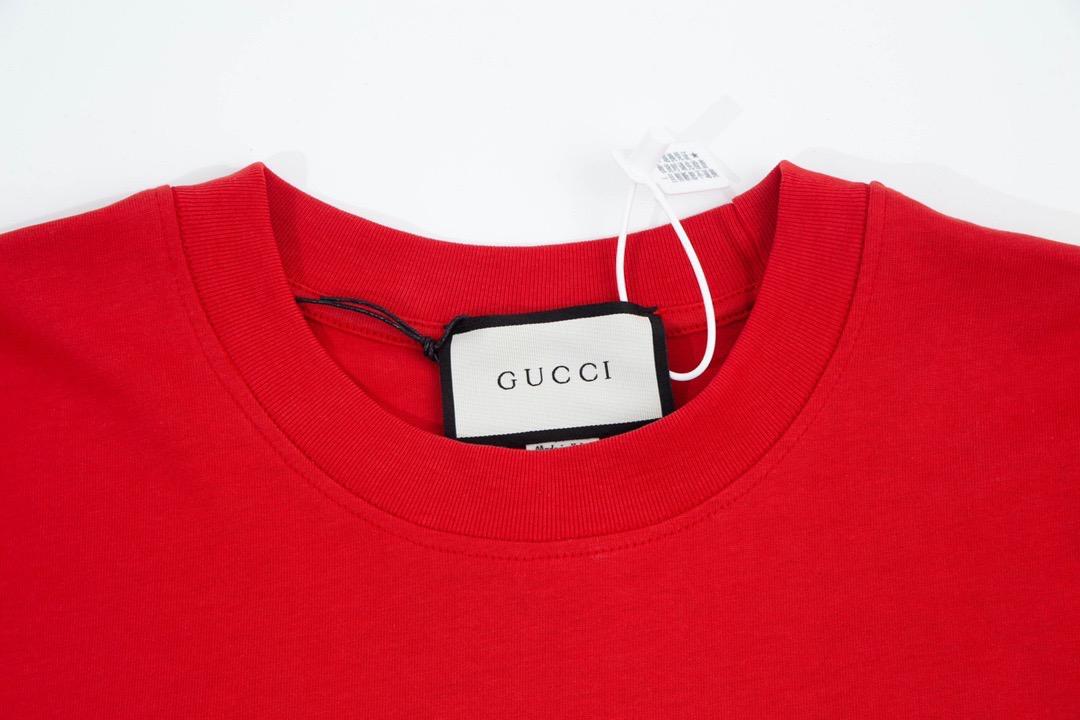 cotton-jersey-t-shirt-with-gucci-print-4599_16845002664-1000