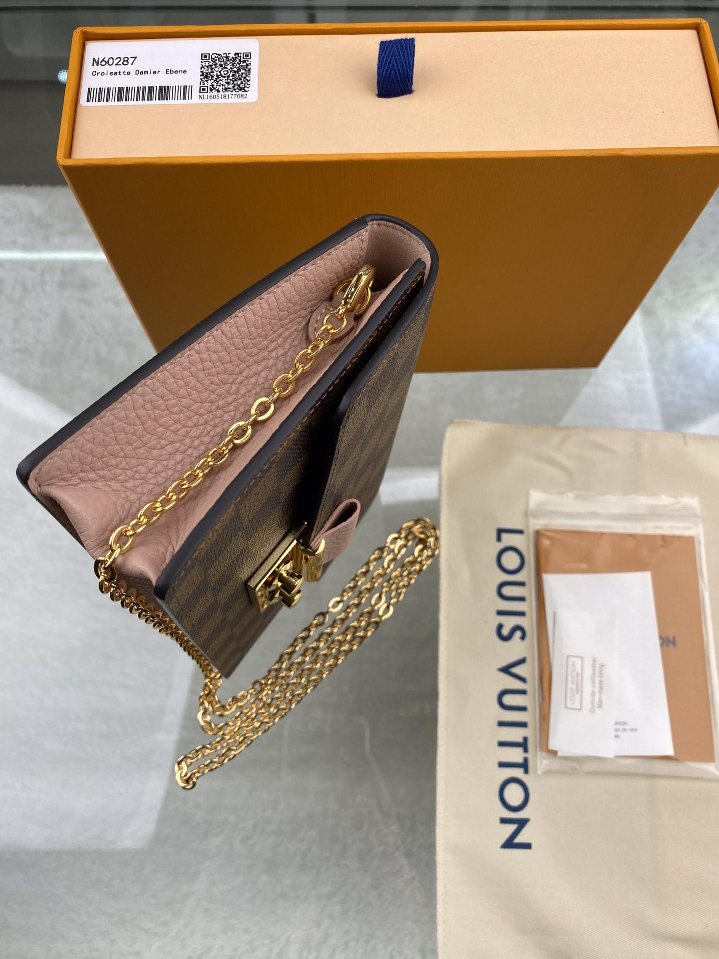 croisette-chain-wallet-1535_16844976109-1000