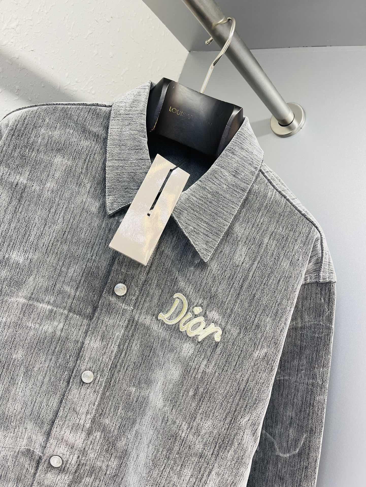 dior-and-jack-kerouac-overshirt-3025_16843960782-1000