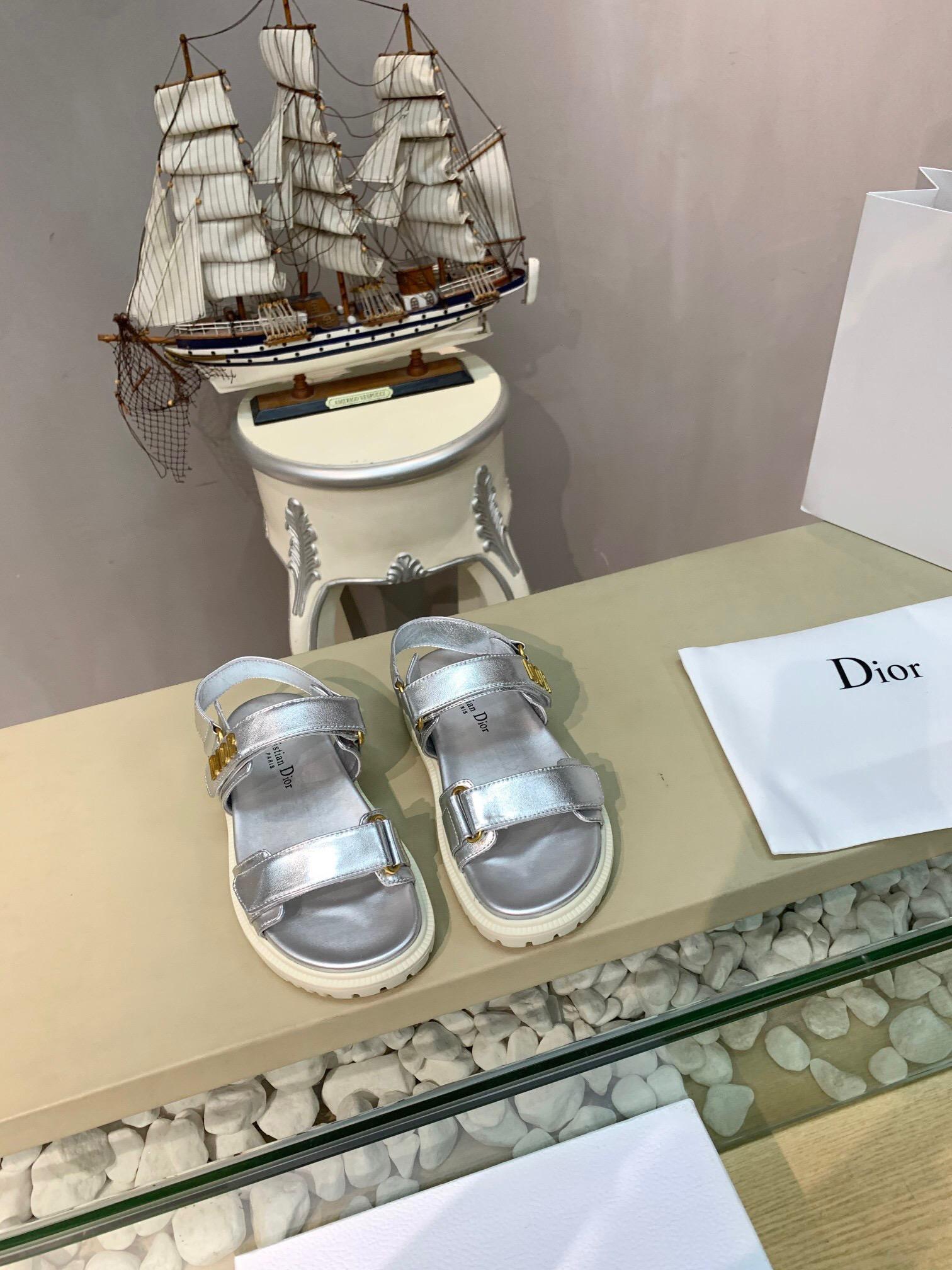 dioract-sandal-1839_16843945358-1000