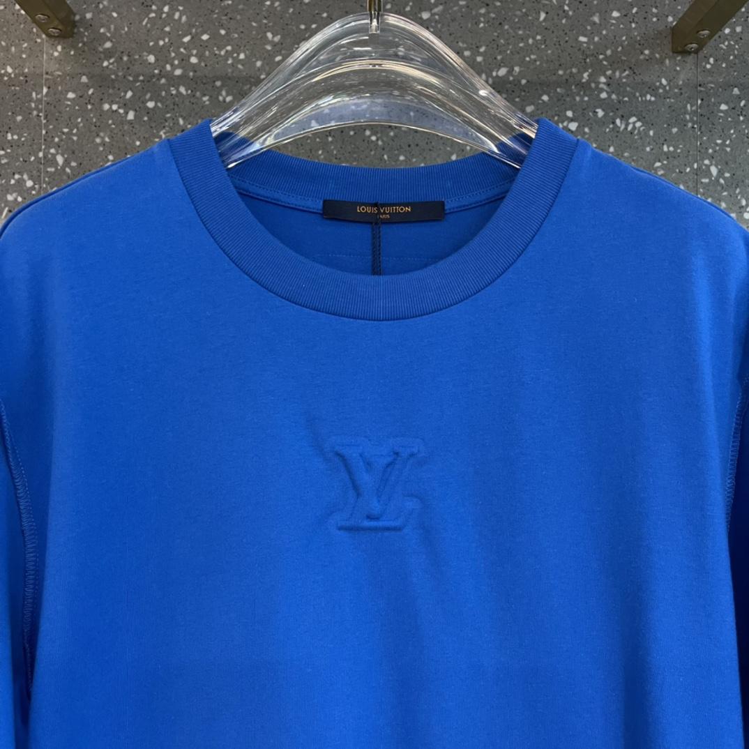 embossed-lv-t-shirt-2750_16844985448-1000