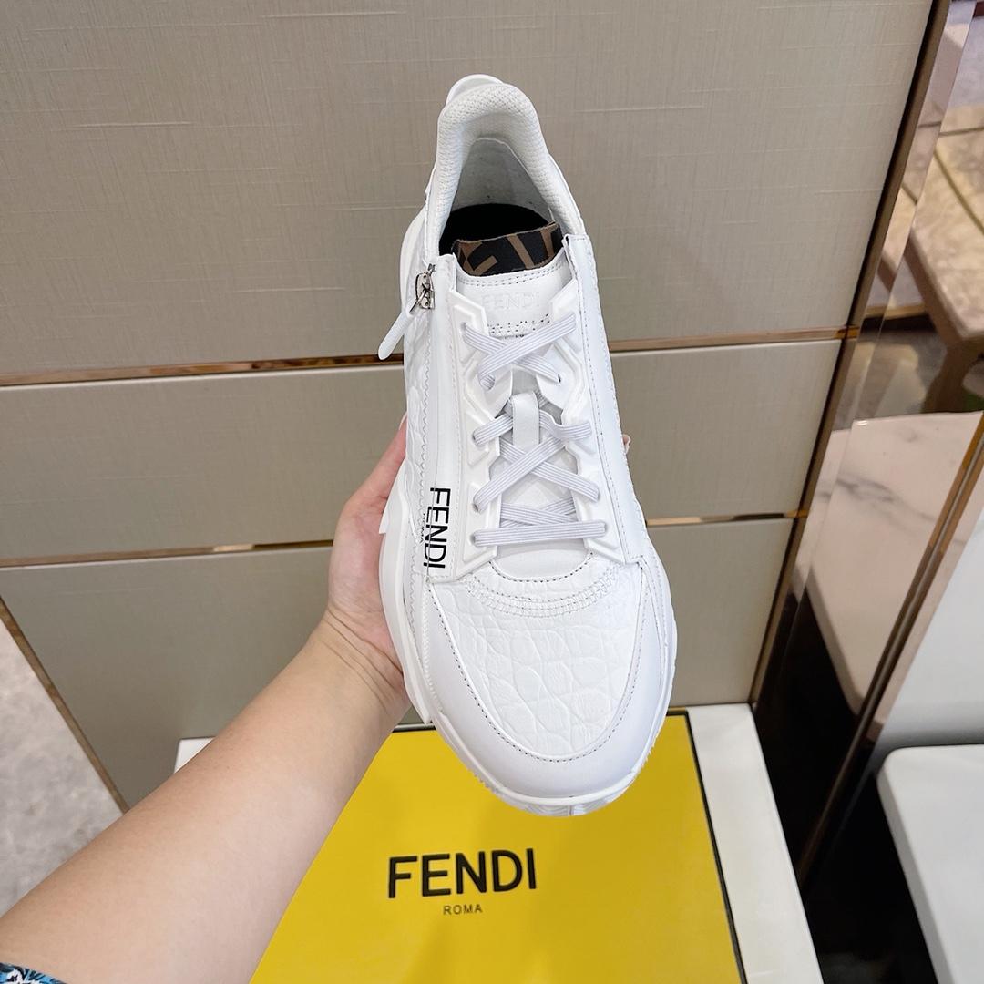 fendi-flow-6292_16844029893-1000