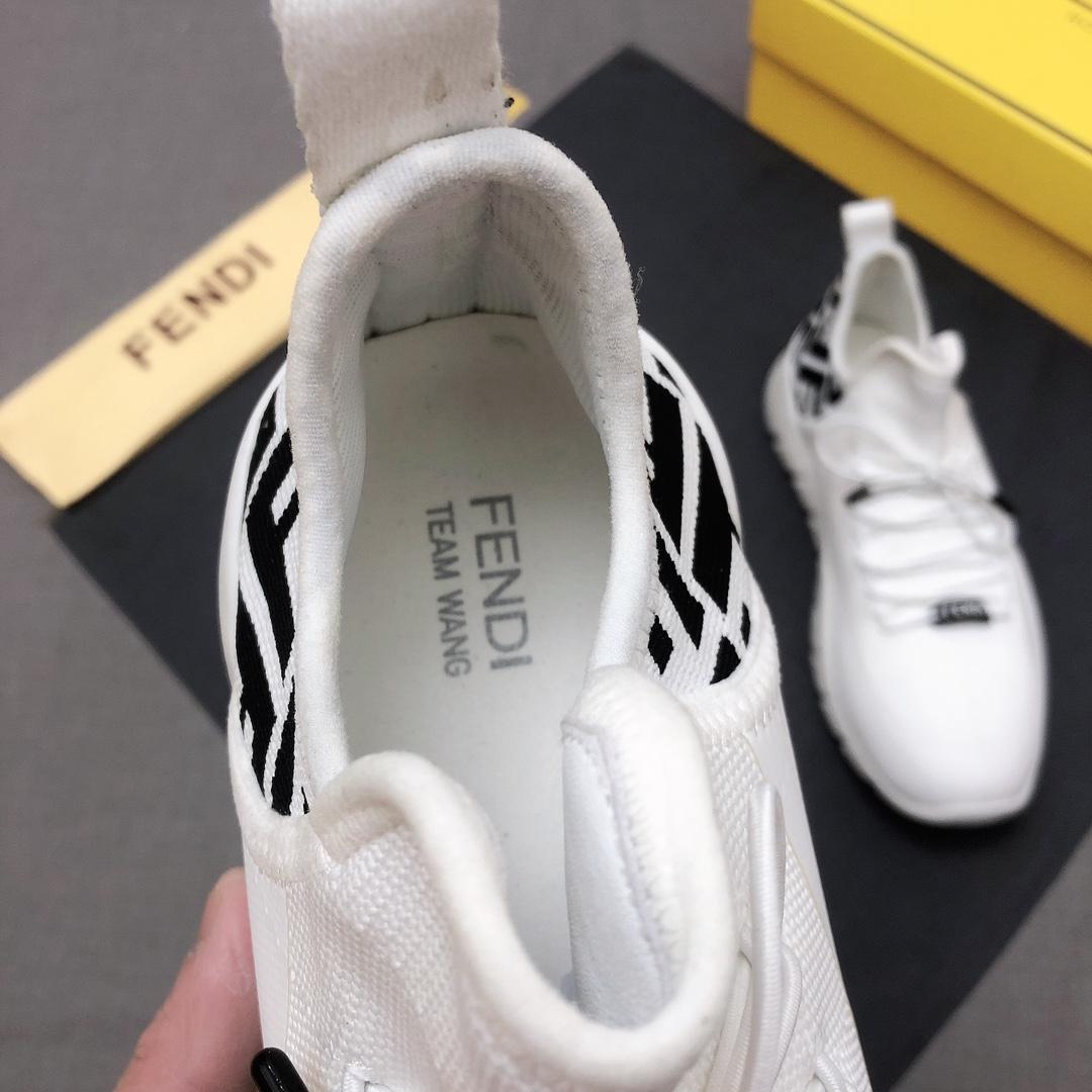 fendi-sneaker-1414_16843938555-1000