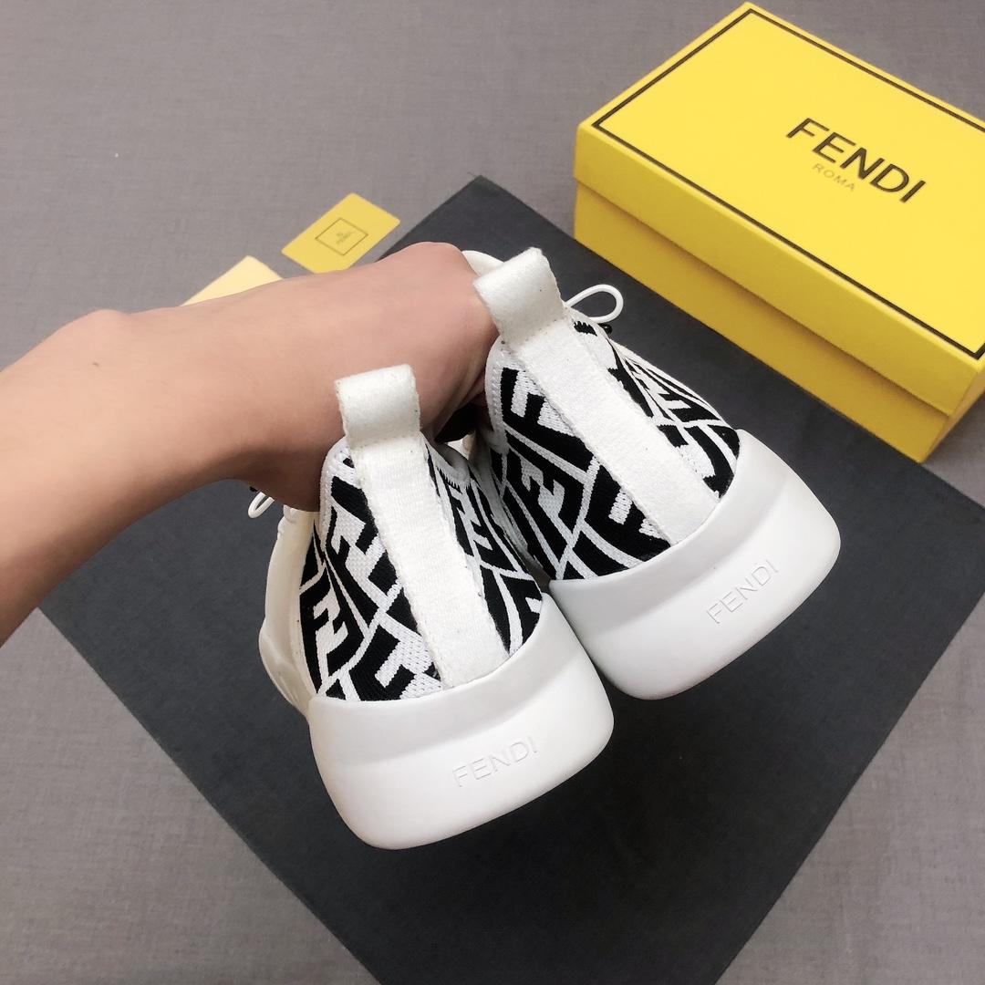 fendi-sneaker-1414_16843938556-1000