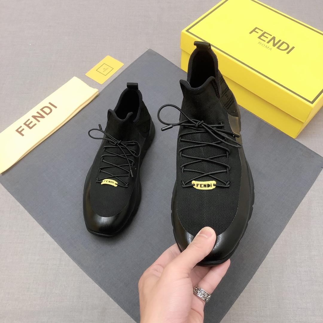 fendi-sneaker-1416_16843938584-1000