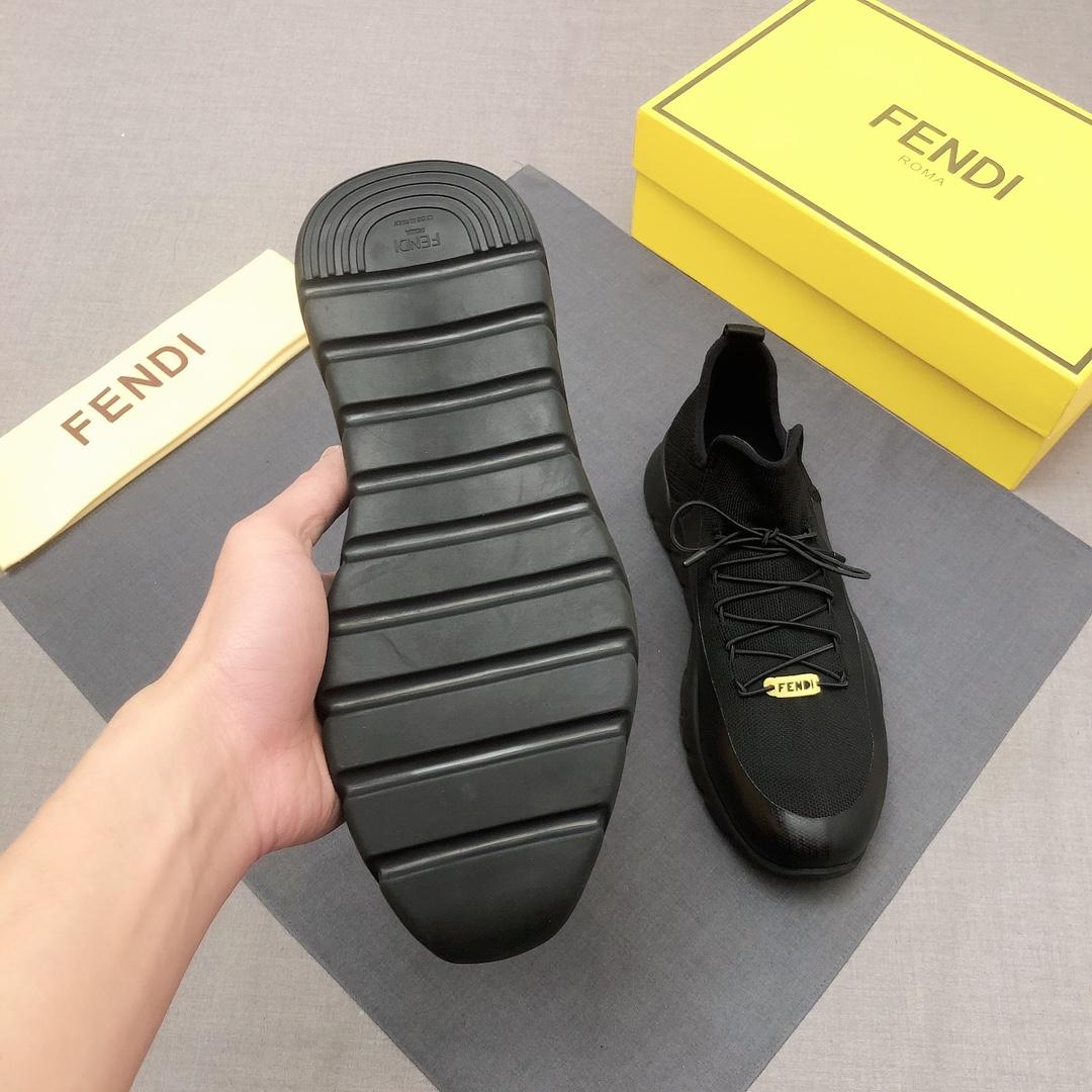 fendi-sneaker-1416_168439385910-1000