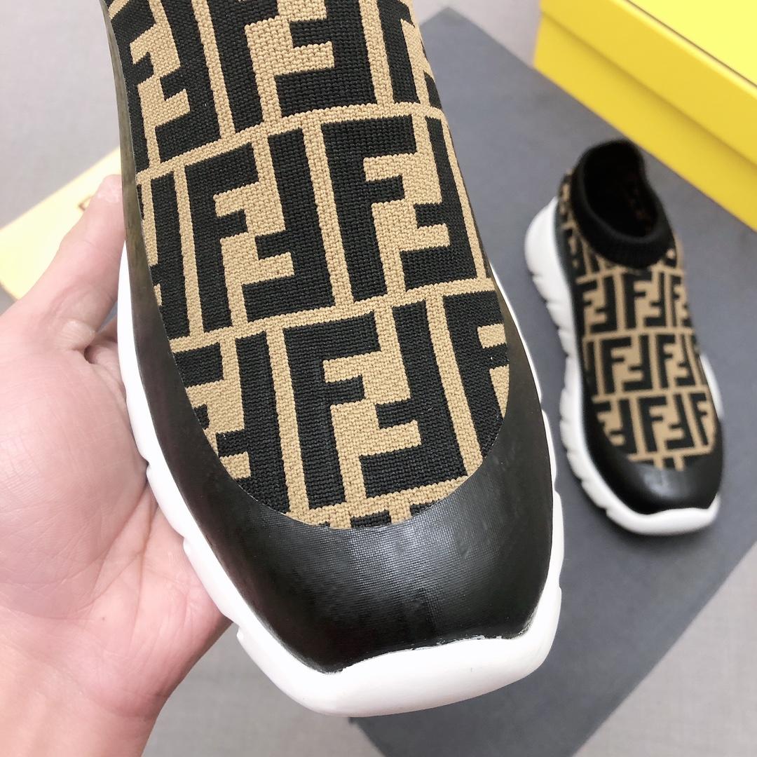 fendi-sneaker-1418_16843938629-1000