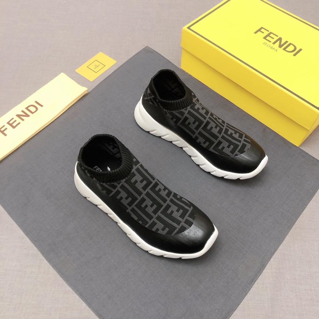 fendi-sneaker-1419_16843938634-1000