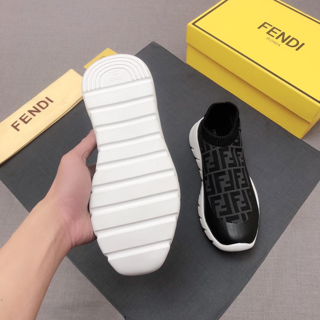 fendi-sneaker-1419_16843938649-1000