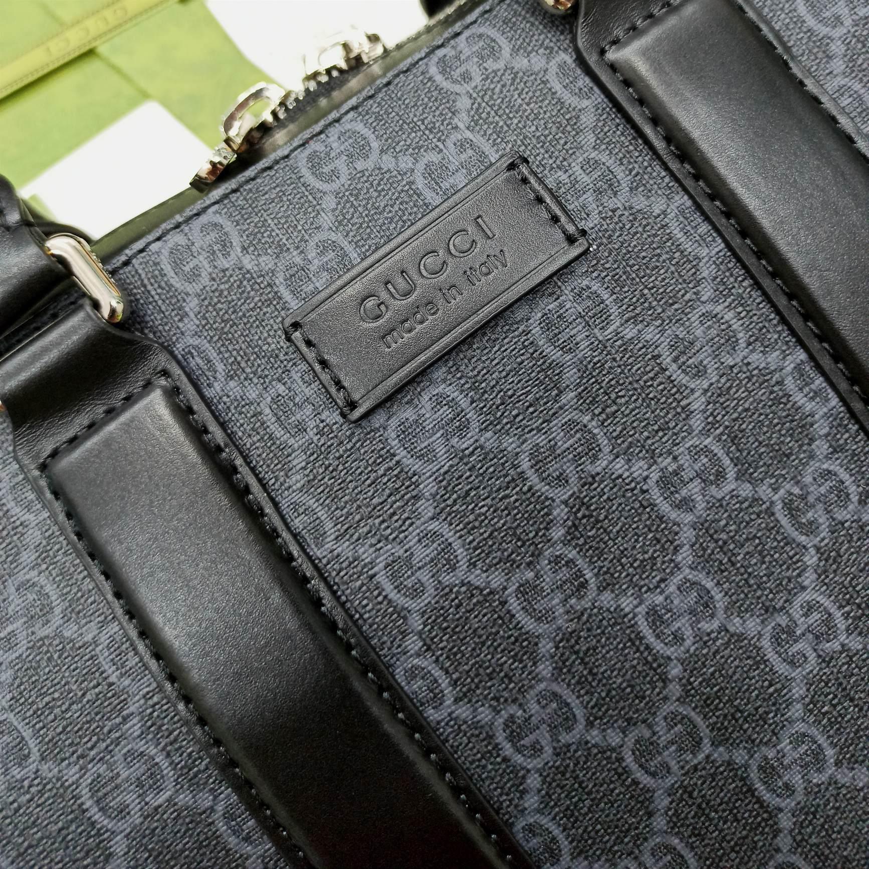 gg-black-briefcase-2042_16843947649-1000