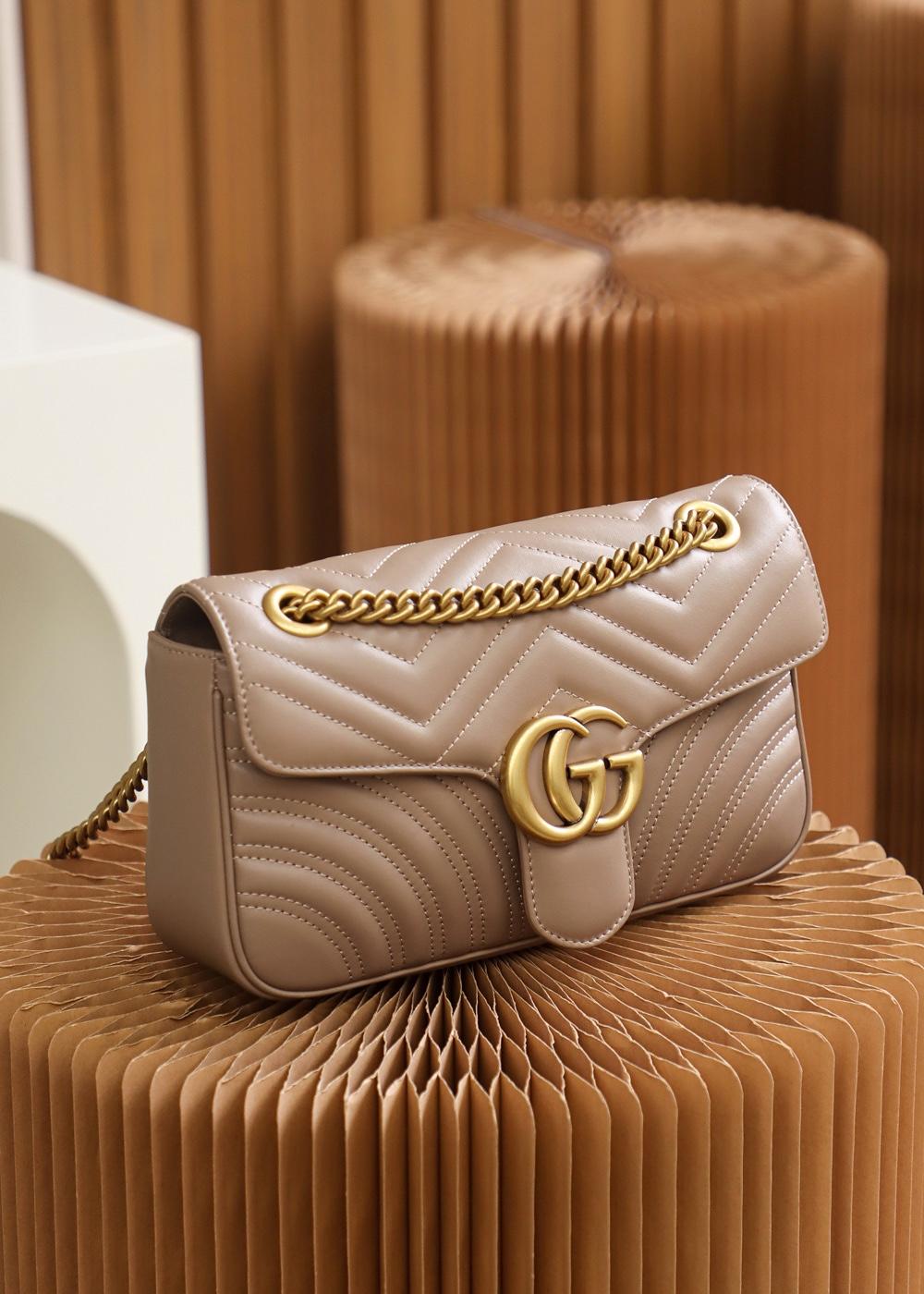 gg-marmont-small-shoulder-bag-3022_16843960749-1000