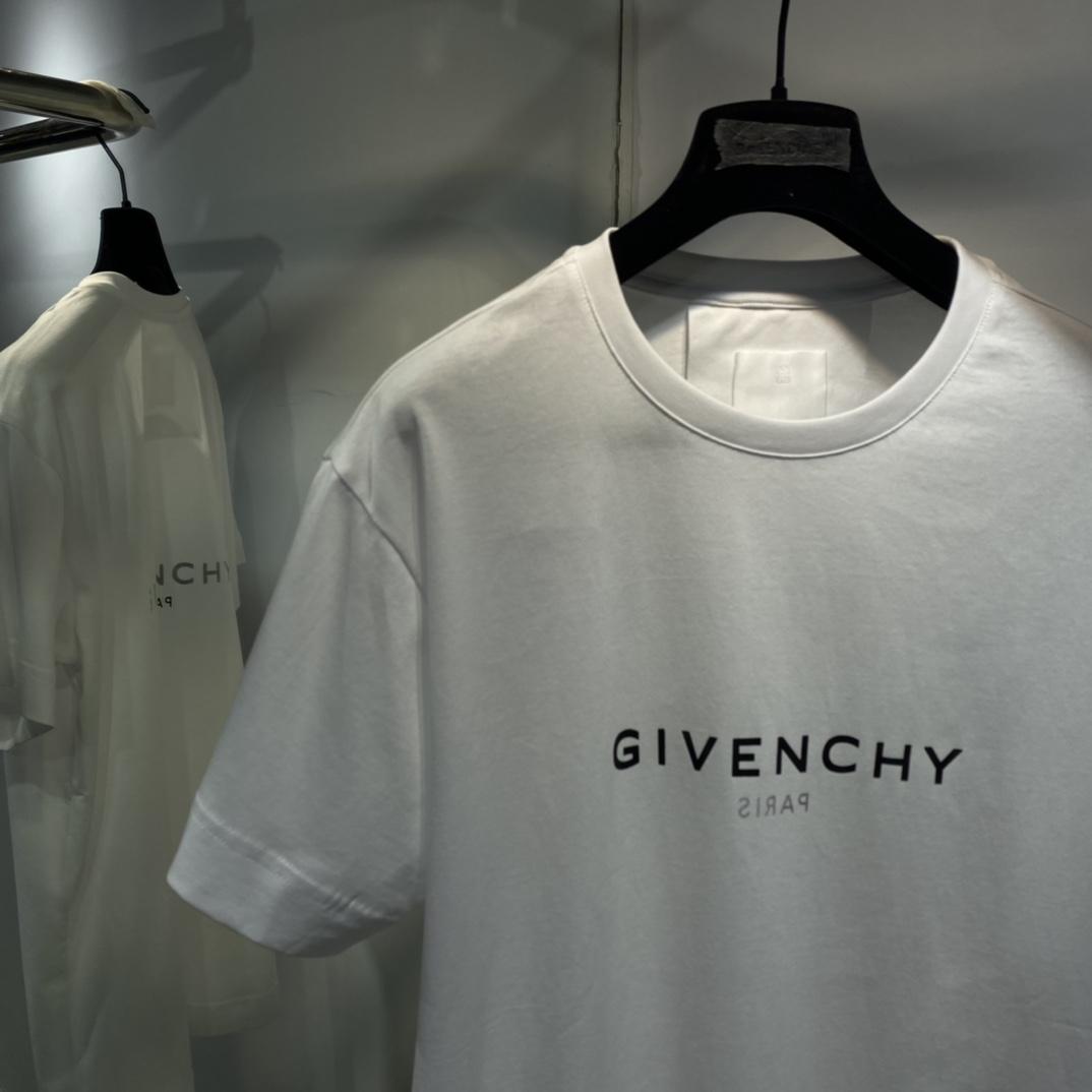 givenchy-t-shirt-with-logo-print-371_16844973224-1000