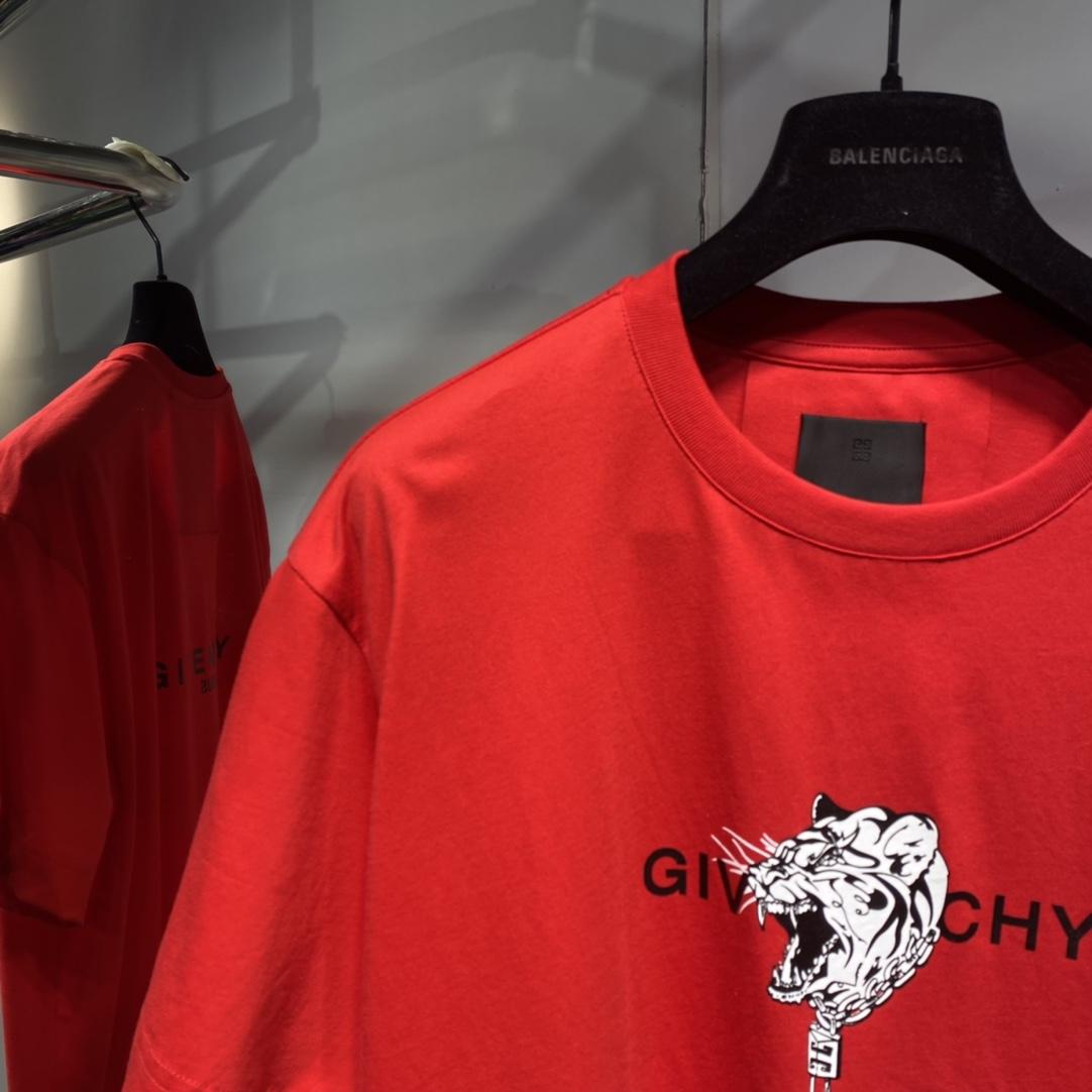 givenchy-tiger-slim-fit-t-shirt-369_16844973197-1000