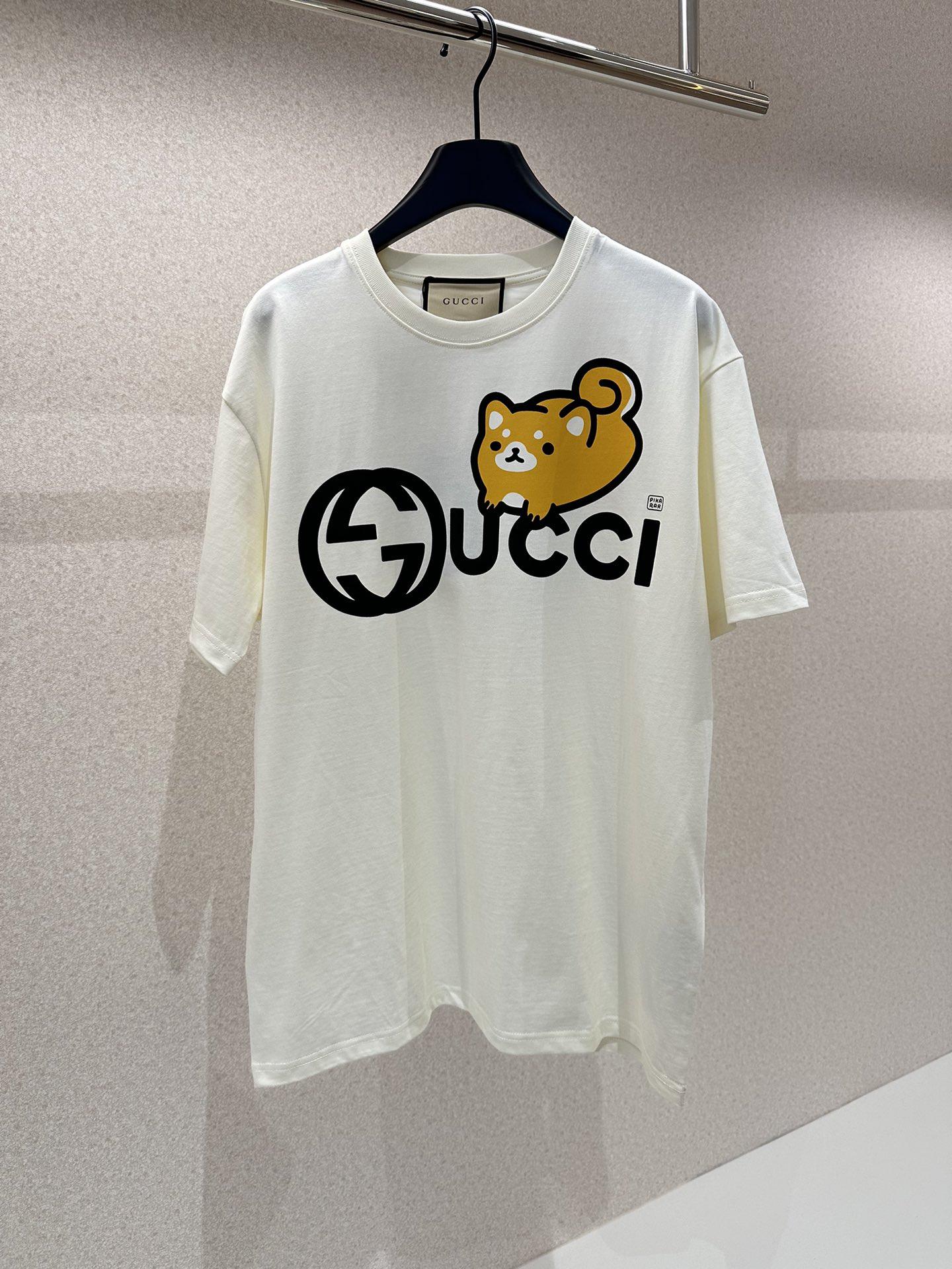 gucci-animal-print-cotton-t-shirt-7220_16845021102-1000