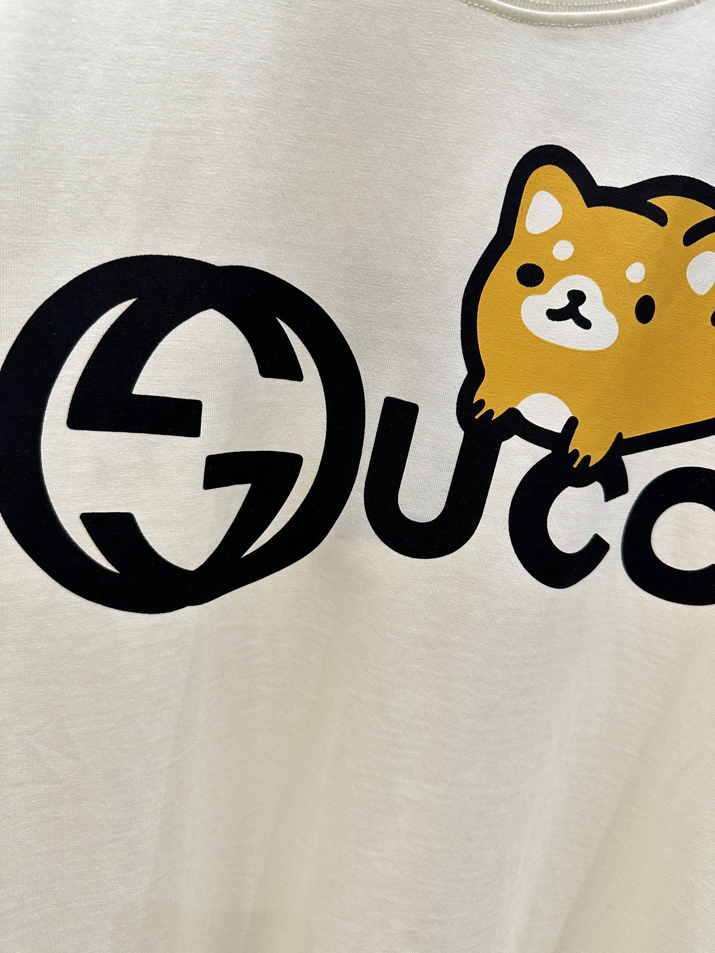 gucci-animal-print-cotton-t-shirt-7220_16845021128-1000