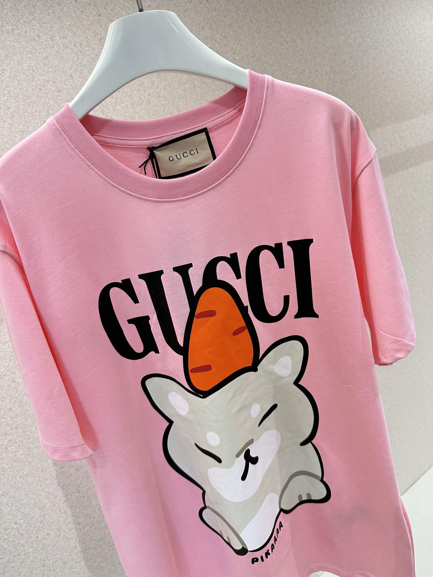 gucci-animal-print-cotton-t-shirt-7221_16844049043-1000