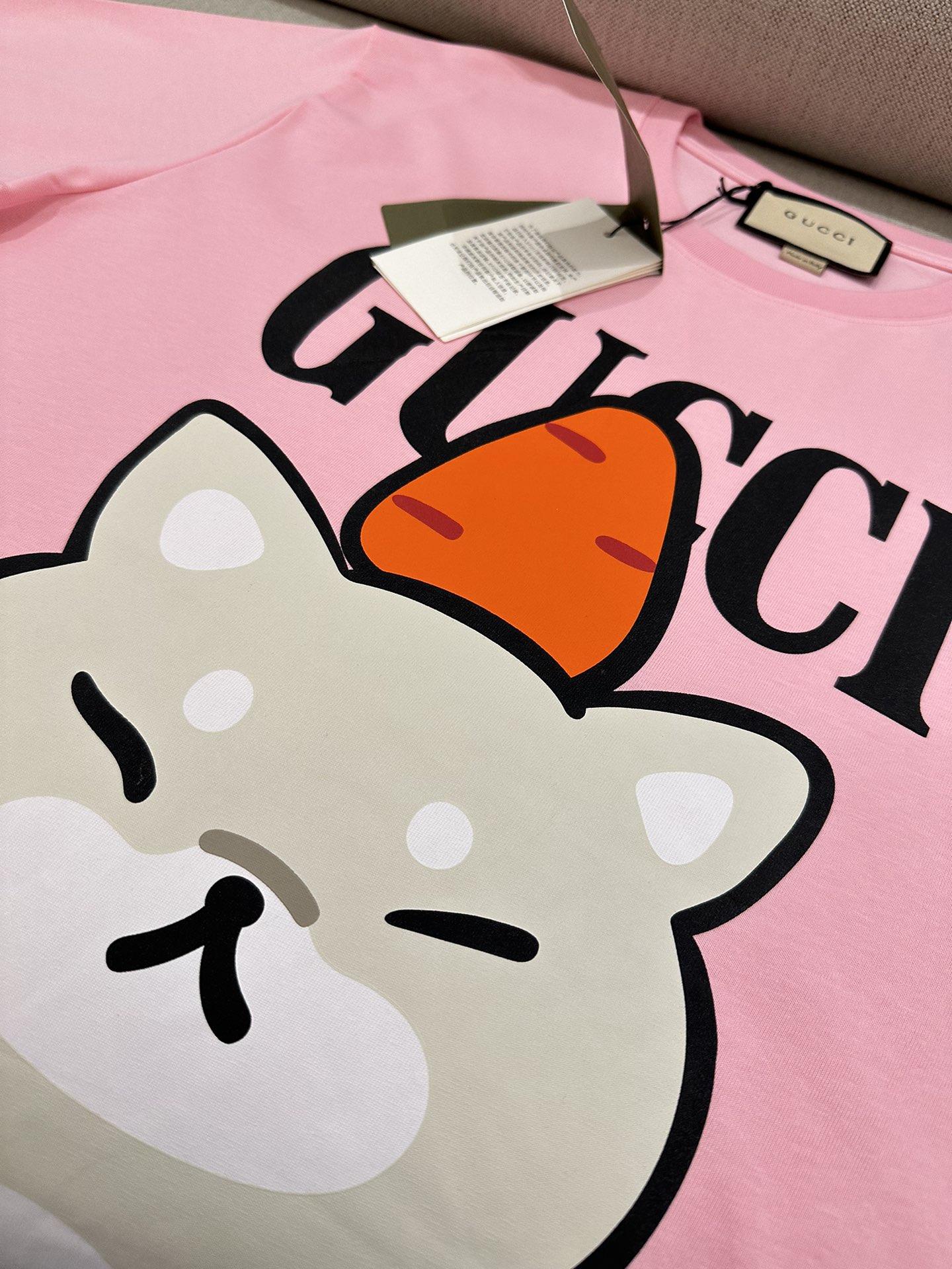gucci-animal-print-cotton-t-shirt-7221_16844049056-1000