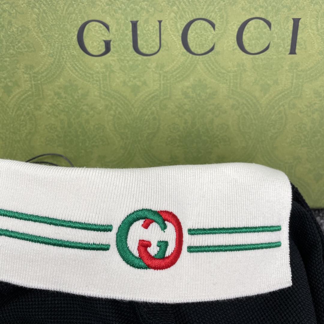 gucci-cotton-polo-with-interlocking-g-225_16844969895-1000