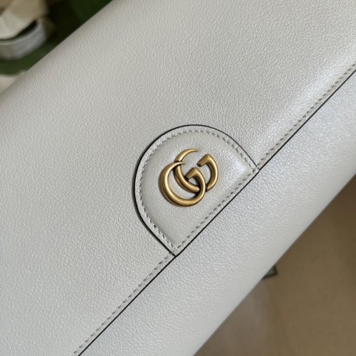 gucci-diana-mini-shoulder-bag-4664_16845003198-1000