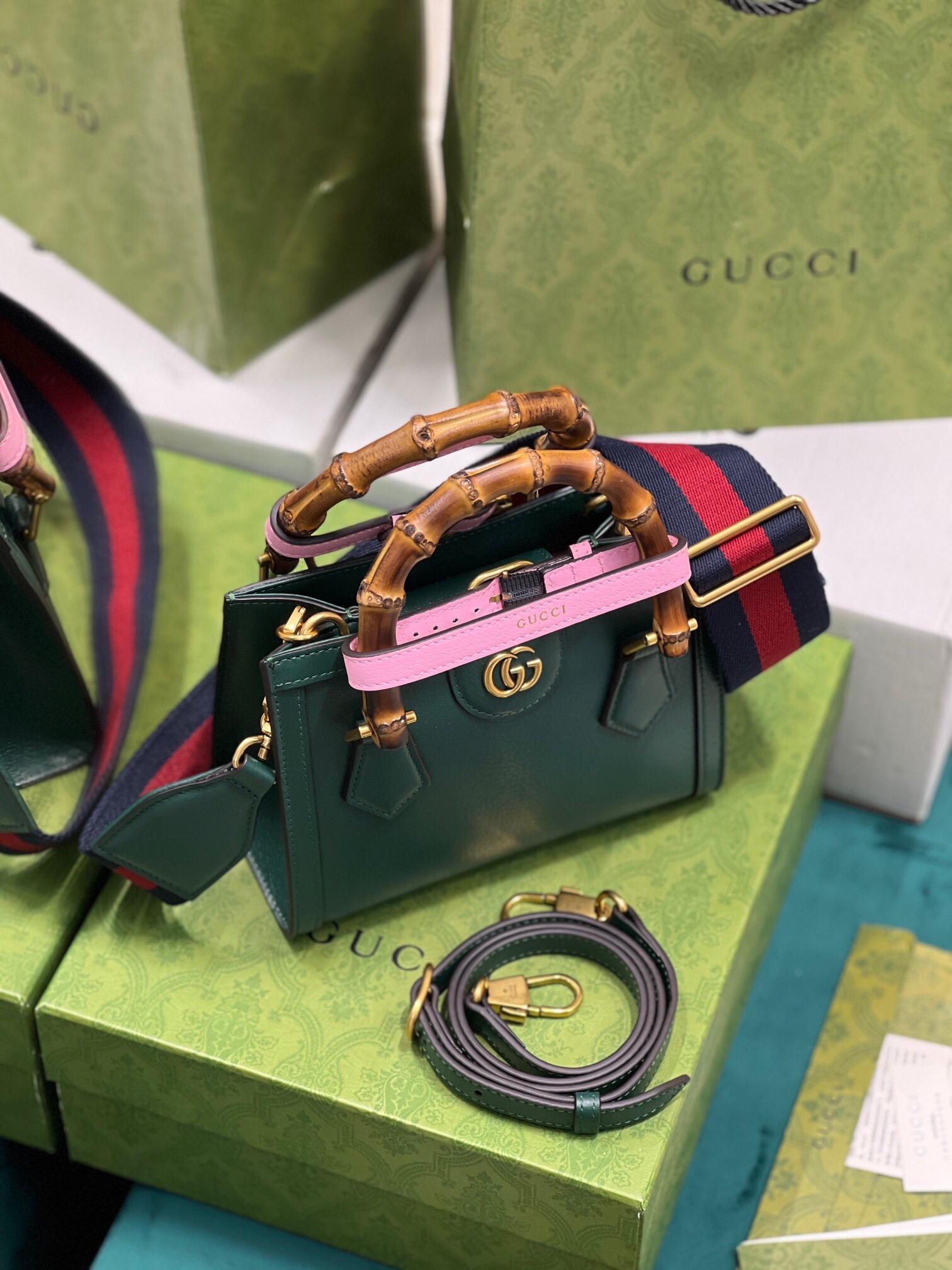 gucci-diana-mini-tote-bag-3324_16844992953-1000