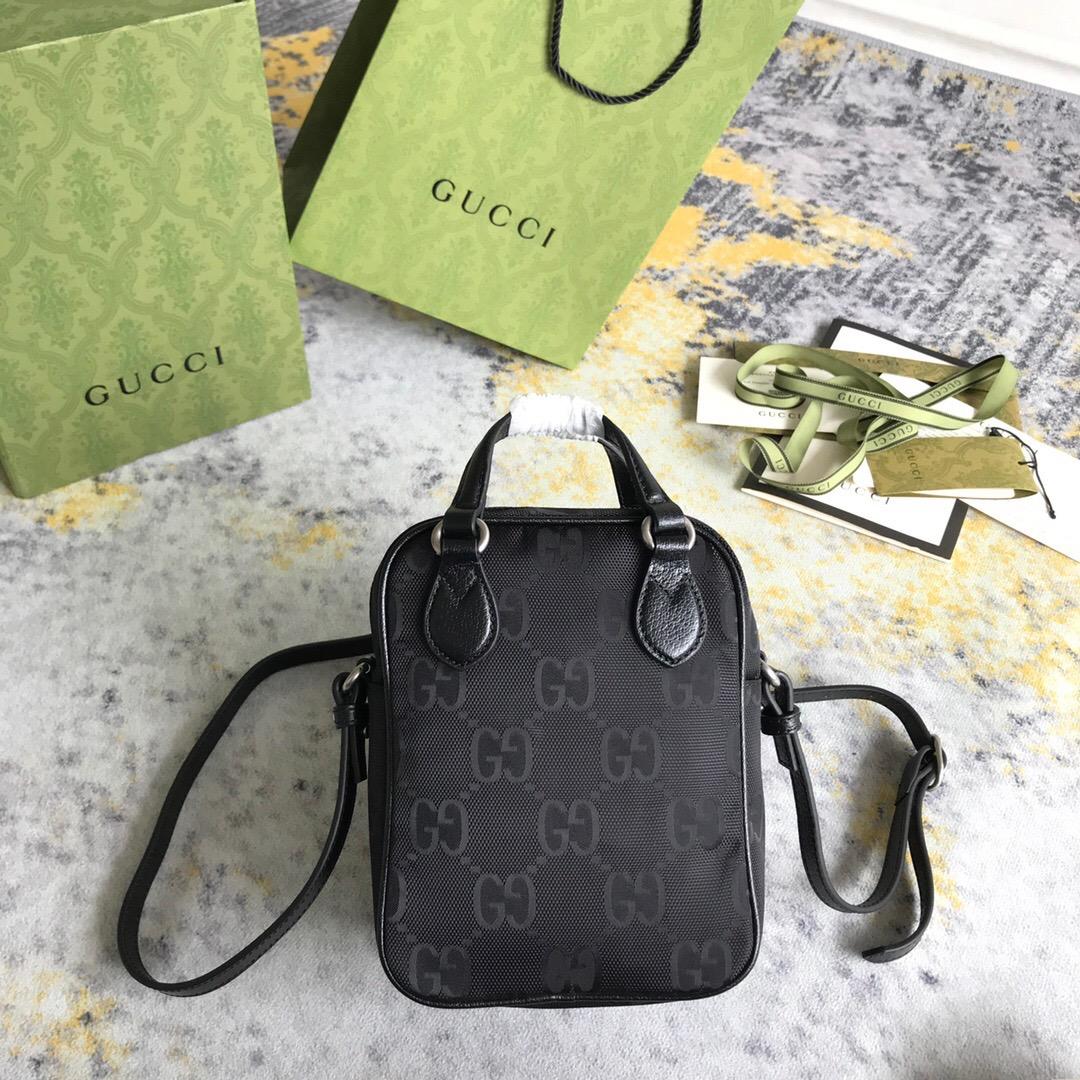 gucci-off-the-grid-shoulder-bag-2036_16844980233-1000