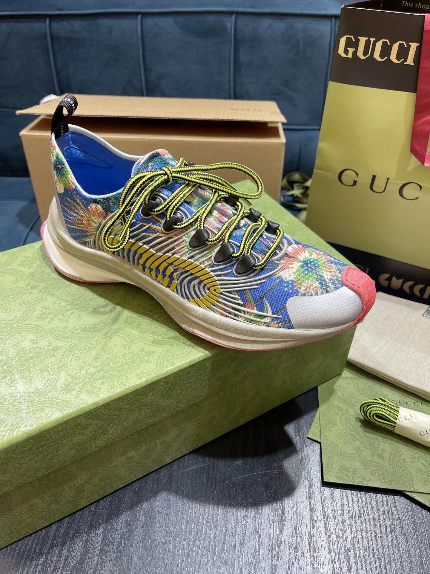 gucci-run-sneaker-4925_16844004814-1000