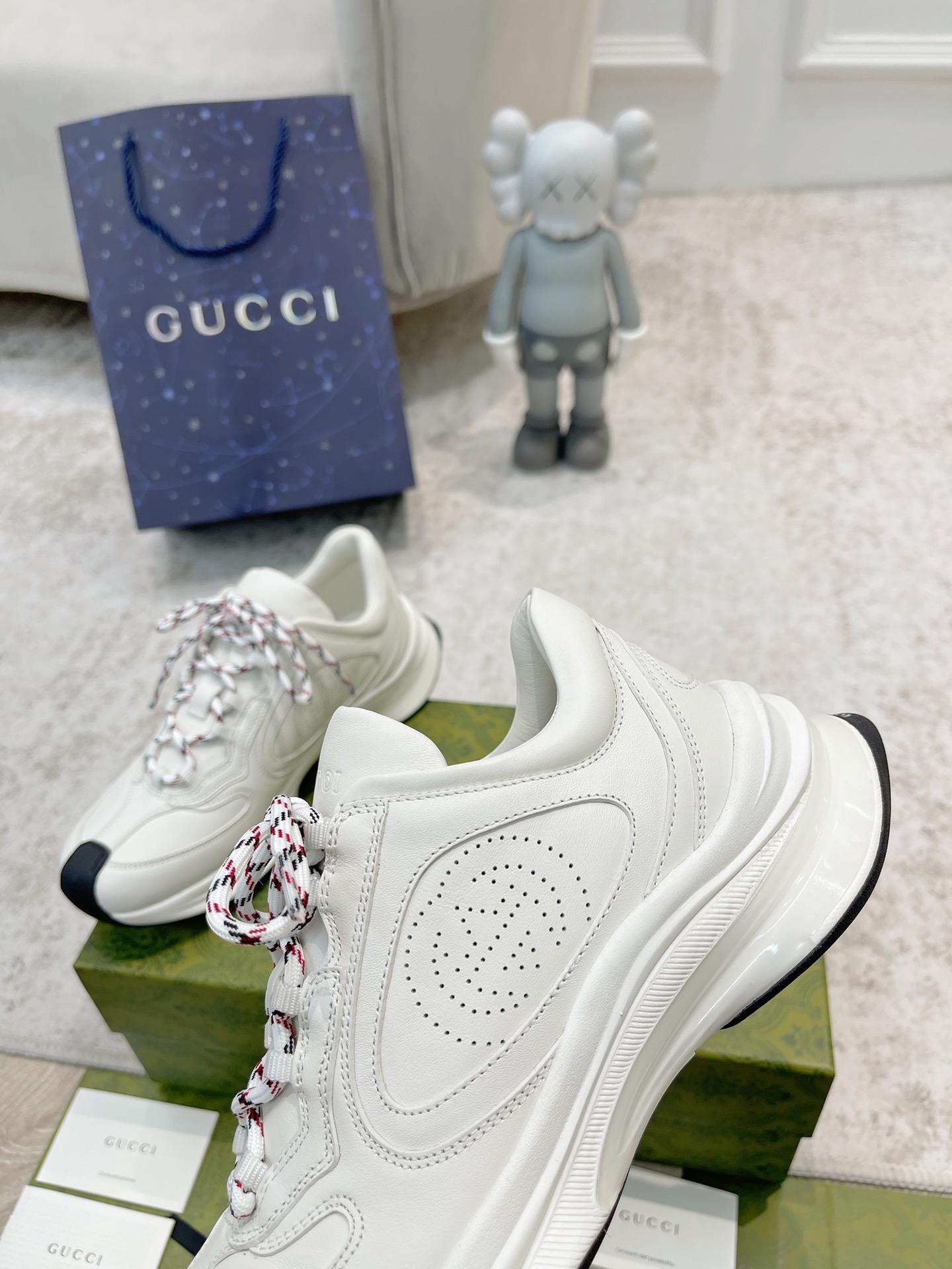gucci-run-sneaker-7292_16844049766-1000