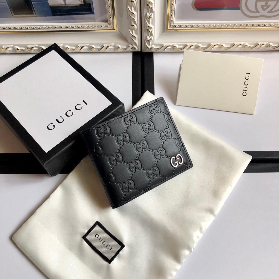 gucci-signature-wallet-2118_16843948864-1000