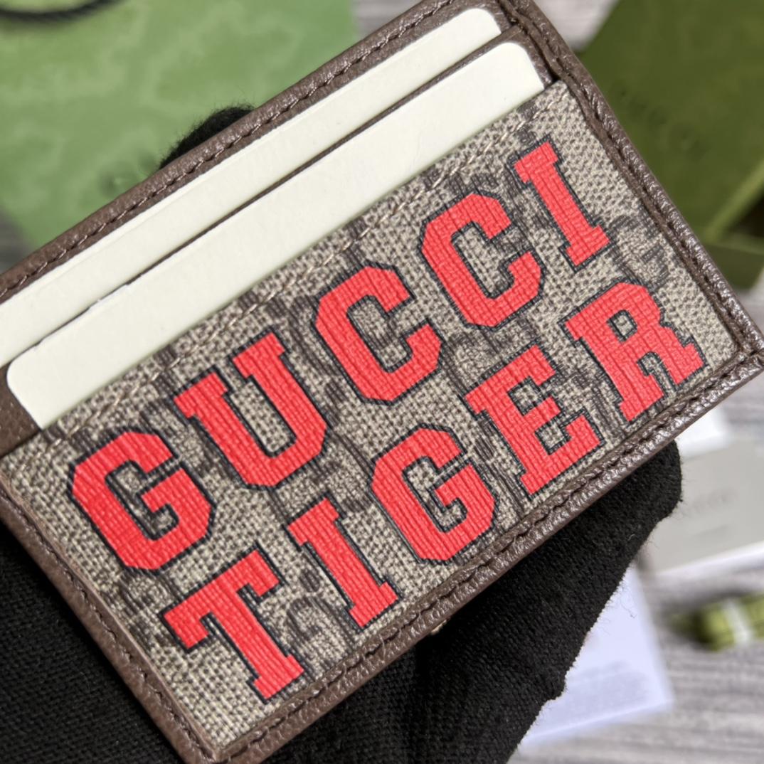 gucci-tiger-card-case-2152_16843949466-1000