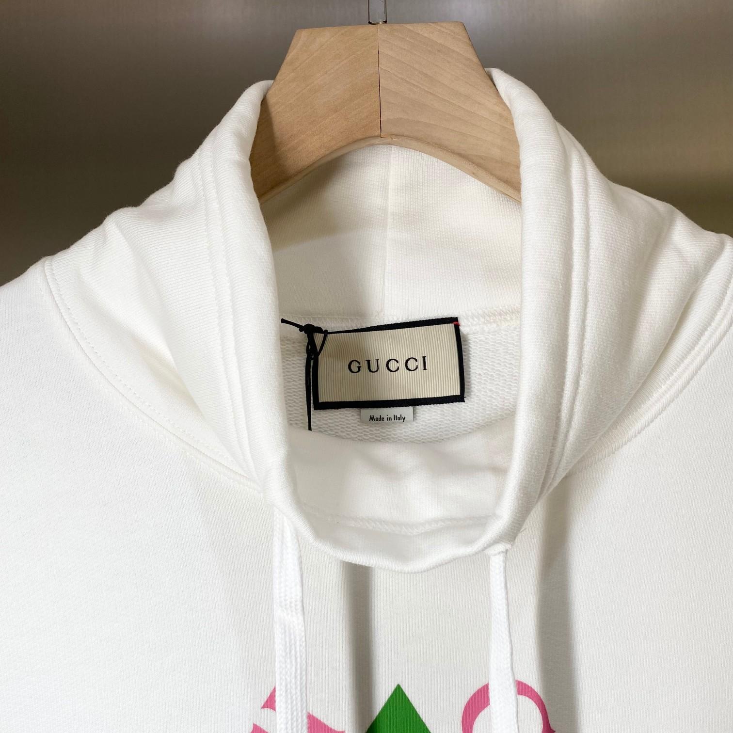 gucci-vintage-logo-cotton-sweatshirt-5003_16844005875-1000