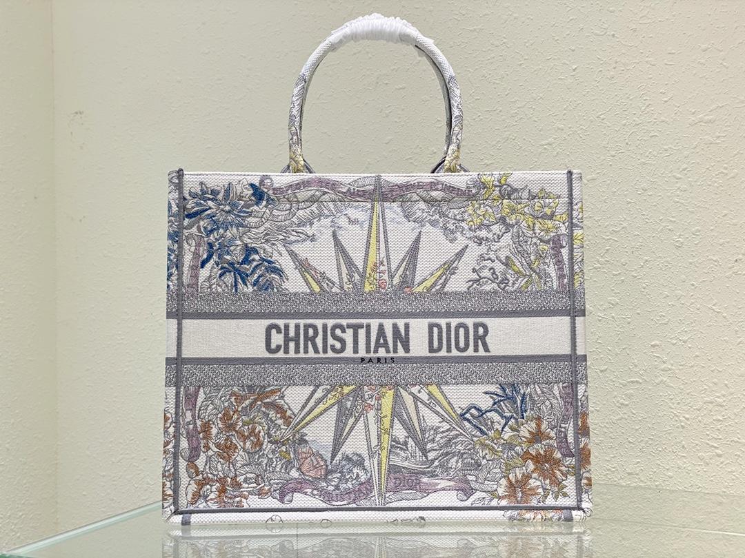 large-dior-book-tote-6351_16844030522-1000