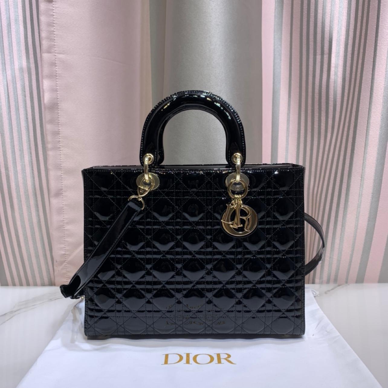 large-lady-dior-bag-592_16843500682-1000