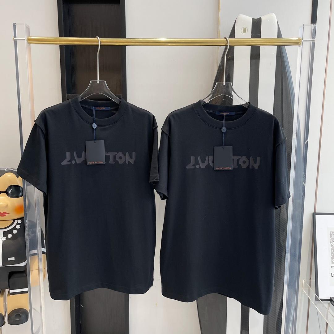 louis-vuitton-2054-t-shirt-with-heat-sensitive-print-184_16844969072-1000