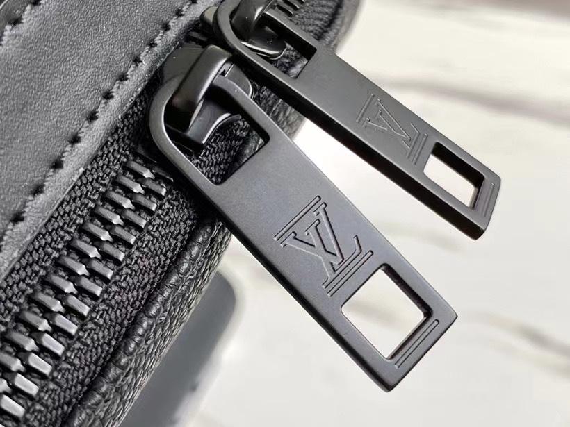 lv-aerogram-backpack-2241_16843949788-1000