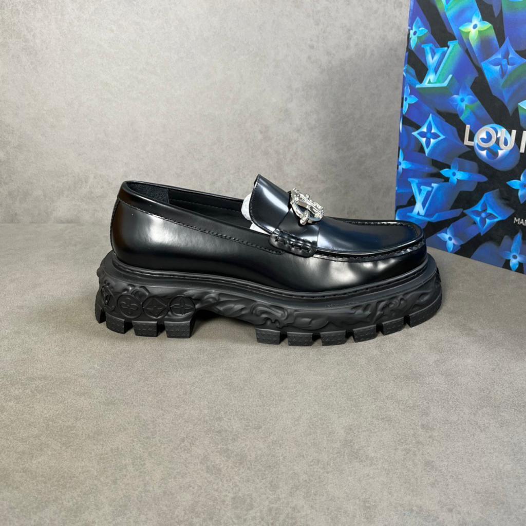 lv-baroque-loafer-7236_16845021194-1000