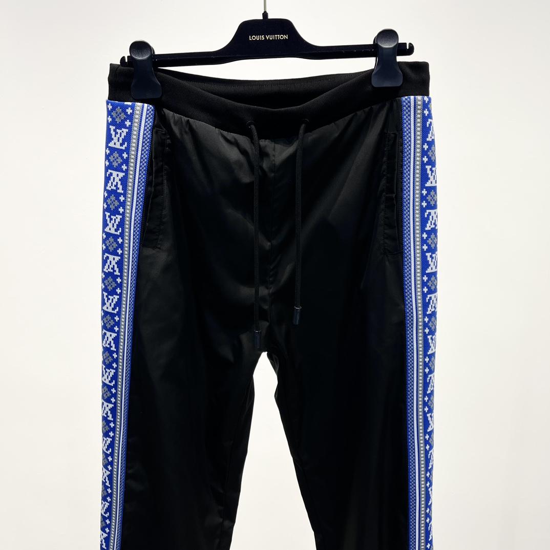 lv-fair-isle-stripes-nylon-jogpants-4955_16845004643-1000