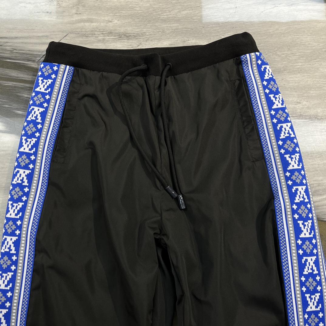 lv-fair-isle-stripes-nylon-jogpants-4955_16845004656-1000