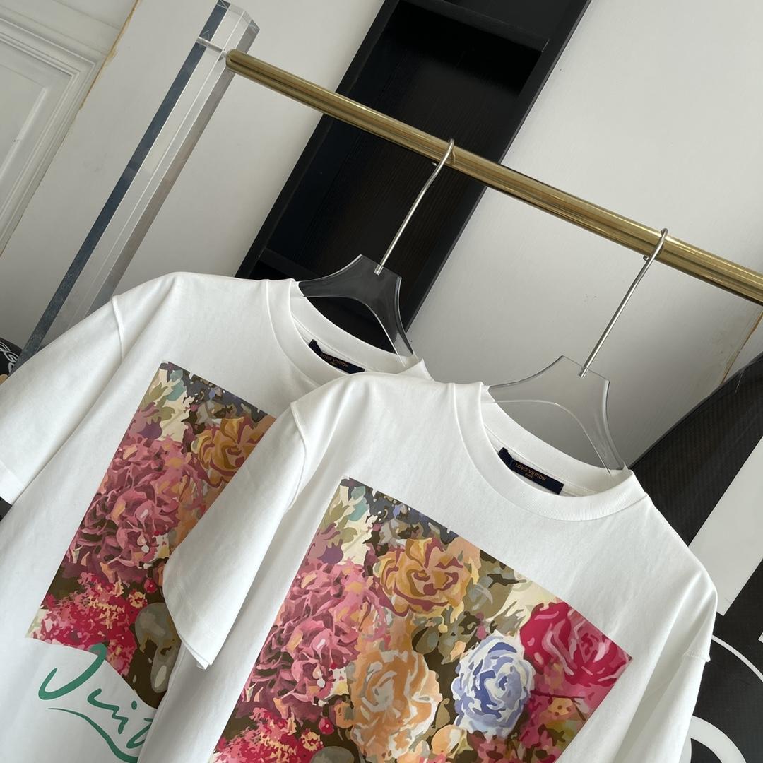 lv-flower-tapestry-print-t-shirt-3084_16844991397-1000