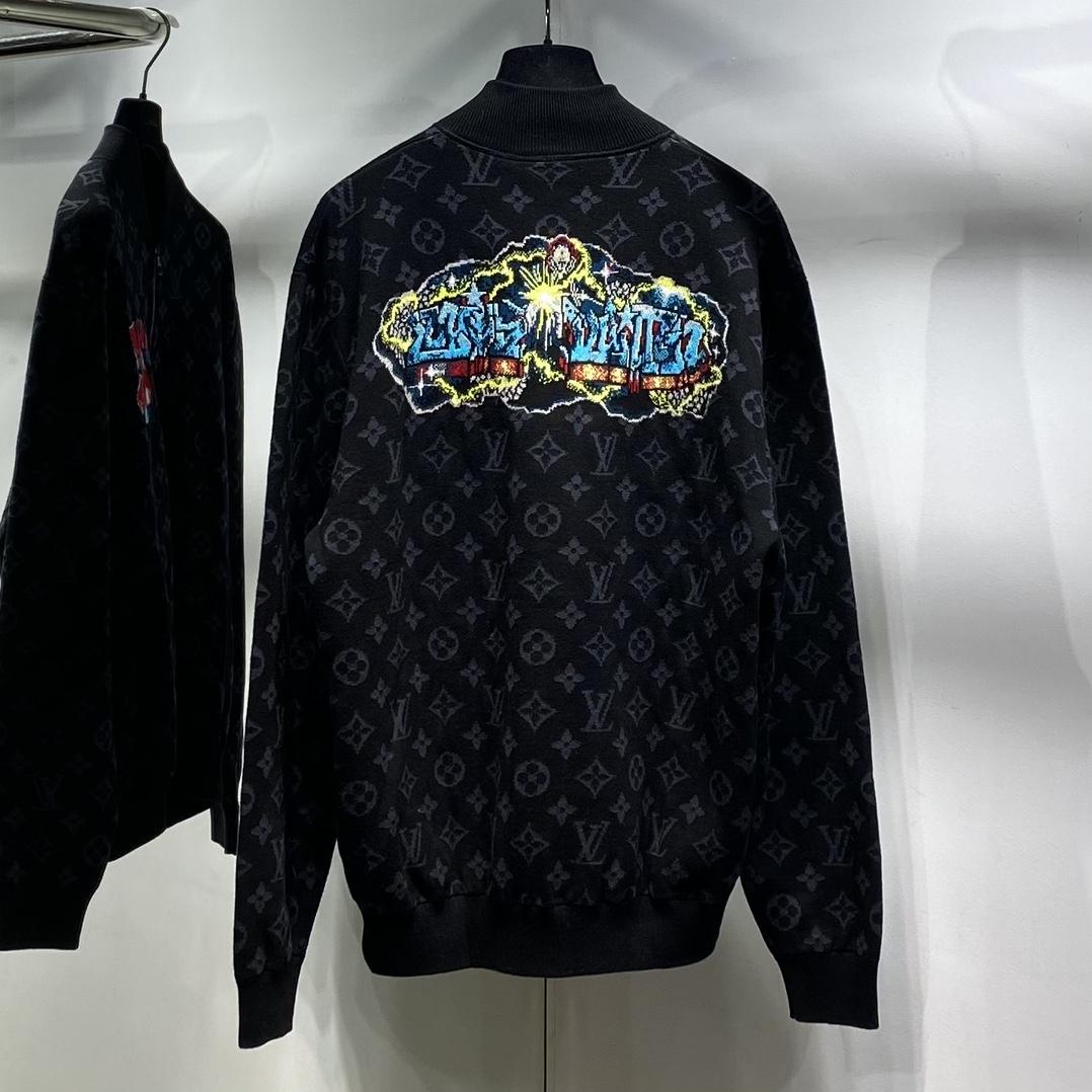 lv-graffiti-zipped-blouson-3153_16843962032-1000